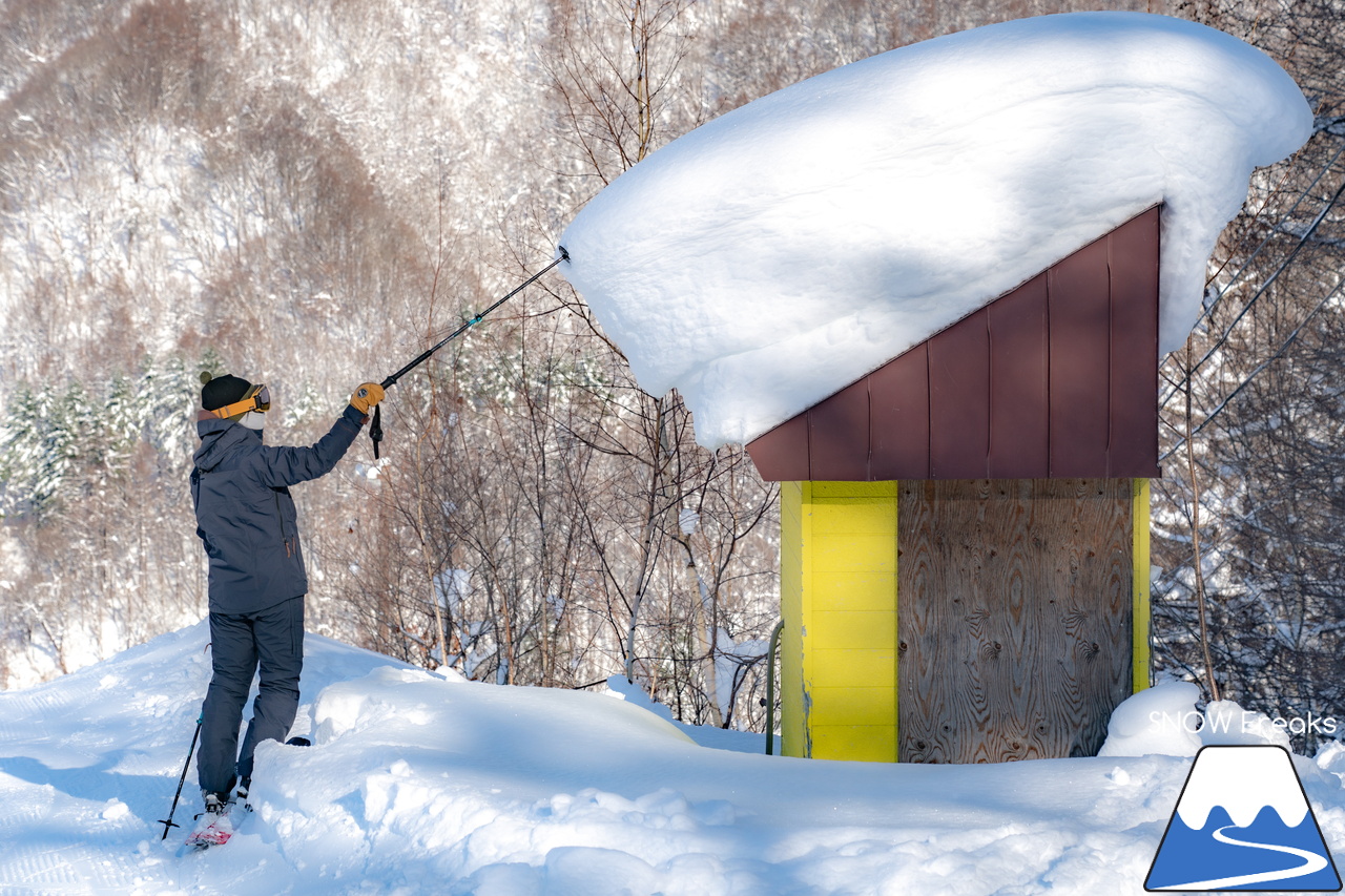 美唄国設スキー場｜豪雪・美唄からメリークリスマス！現在、道内屈指の積雪量。ということで、コンディションは最高です！